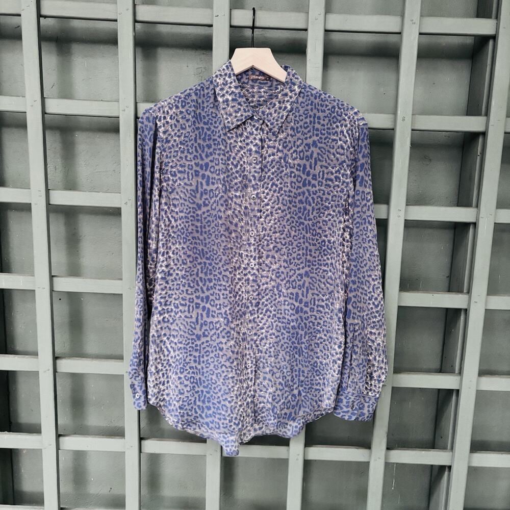 J.McLaughlin Blue Gray Leopard Print 100% Silk Blouse Shirt M Quiet Luxury - Picture 2 of 7